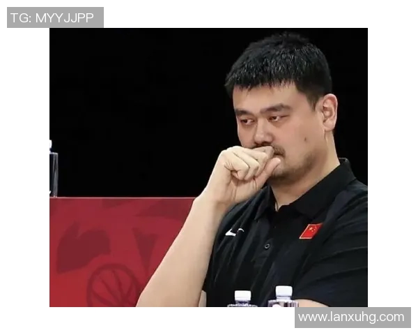 姚明生活头像背后的故事与篮球巨星的日常点滴分享 姚明生活头像背后的故事与篮球巨星的日常点滴分享