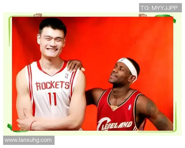 姚明队友阵容揭秘NBA传奇巨星们的合作与默契分析 姚明队友阵容揭秘NBA传奇巨星们的合作与默契分析