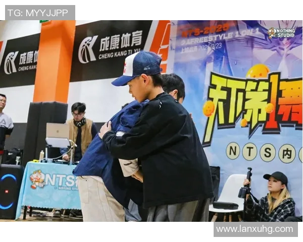 杭州街舞队与西安街舞队赛后复盘探讨灵活性表现与战术运用 杭州街舞队与西安街舞队赛后复盘探讨灵活性表现与战术运用