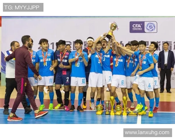 武汉足球队在耐力排行榜中荣登第三名展现出强大实力与拼搏精神